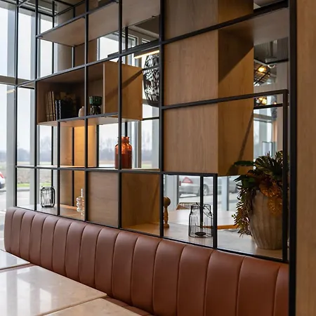 Ibis Jallieu Medipole 3* 布尔昆