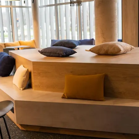 호텔 Ibis Jallieu Medipole 3*