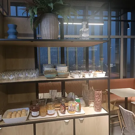 Ibis Jallieu Medipole 酒店 布尔昆