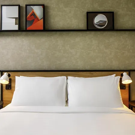 Ibis Jallieu Medipole Hotel 3*