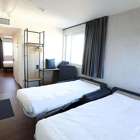 Hotel Ibis Jallieu Medipole 3*