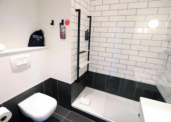 Ibis Jallieu Medipole 酒店 布尔昆
