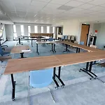 Ξενοδοχείο Ibis Jallieu Medipole 3*