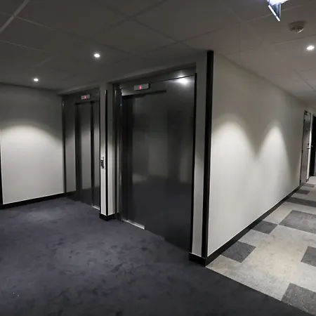Ibis Jallieu Medipole 3*